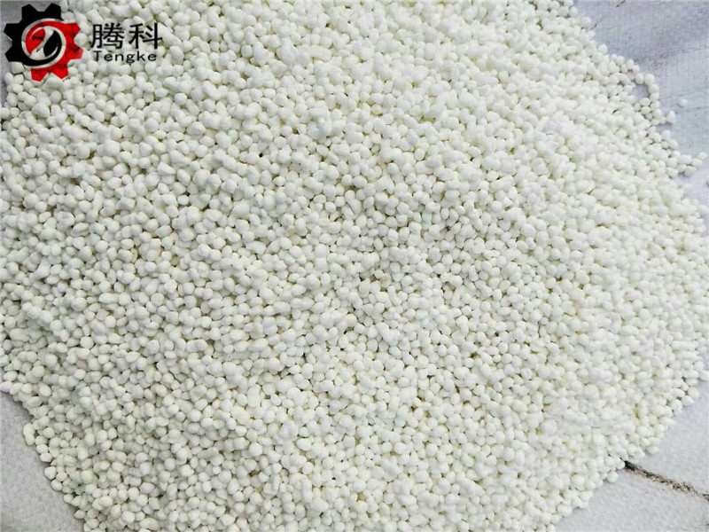 碳铵颗粒成品图