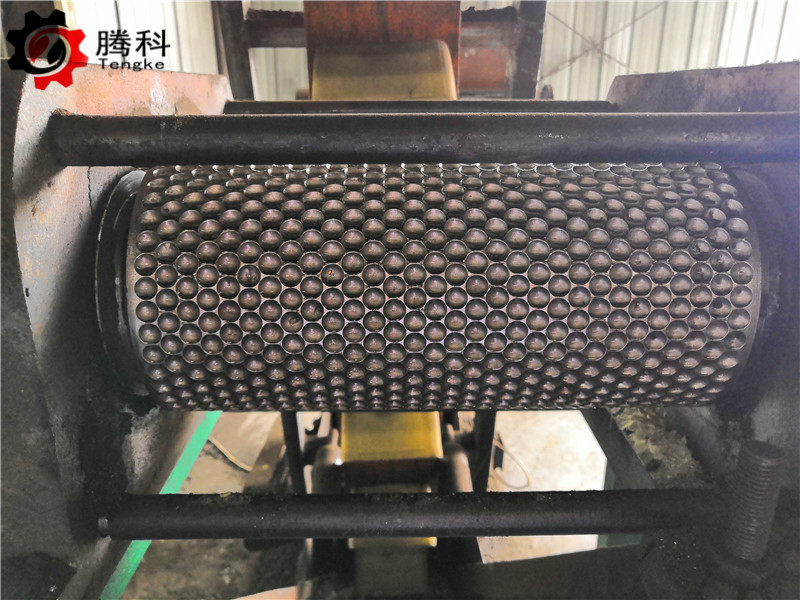 对辊挤压造粒机辊皮